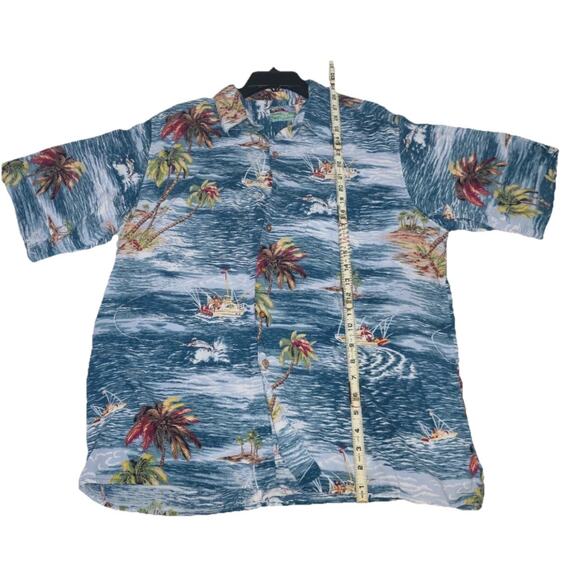 Reyn Spooner Hawaiian Print Button Up Short Sleeve Shirt - Men’s Size L - Picture 4 of 5
